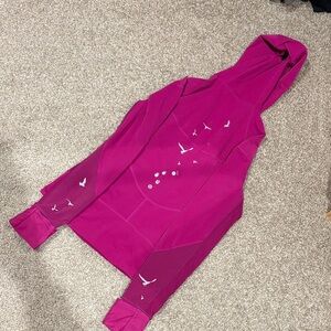 Lululemon half size  with Bird Design